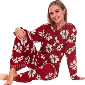 NWT FLORA NIKROOZ 2 Piece Soft Printed Pajama Loungewear Set Size Small